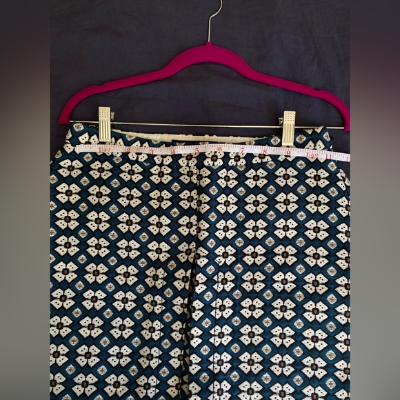 Zara mini skirt blue with white pattern (L) - Picture 8 of 10